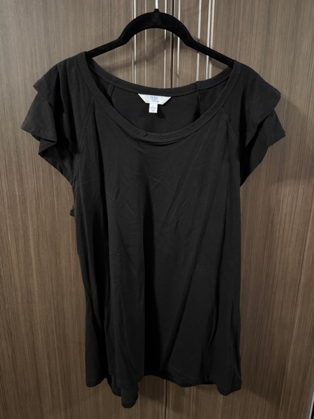 Time and Tru Black Short Sleeve Scoop Neck Tee